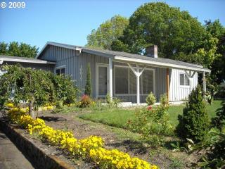 10017 50th Ave, Vancouver, WA 98686-5825