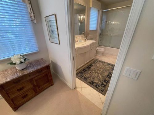 3304 Silver Oak Ln, Vista CA  92084-6614 exterior