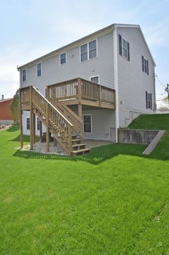 44 Boulevard Ave, Lincoln RI  02865-2108 exterior