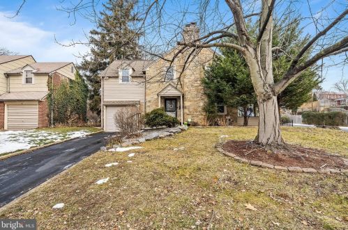 31 Salisbury Dr, Wilmington, DE 19809-3428