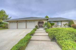 1421 Grissom Park Dr, Fullerton, CA 92833-1329