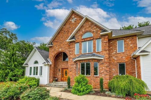11 Speno Rdg, Rocky Hill, CT 06067-2835