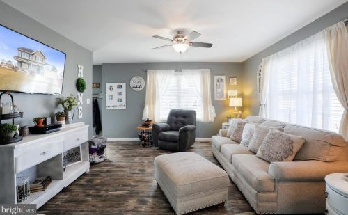 385 Bluebird Trl, Upton PA  17225-1704 exterior