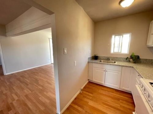 115 2nd Ave, Barstow CA  92311-2856 exterior