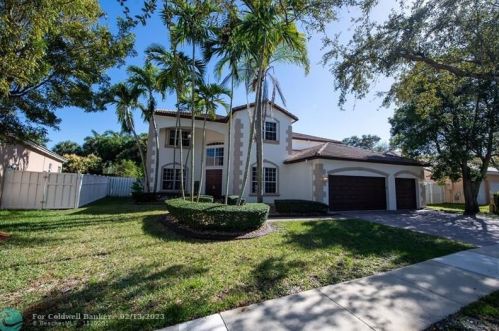 3511 145th Ave, Hollywood FL  33027-3726 exterior