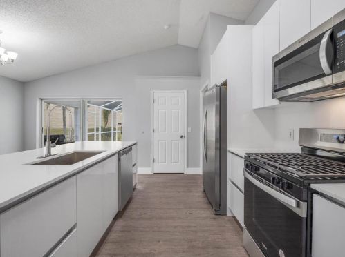 610 Sonja Cir, Davenport FL 33897-7410 exterior