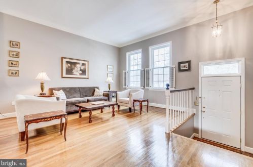 3640 Reservoir Rd, Washington, DC 20007-2338
