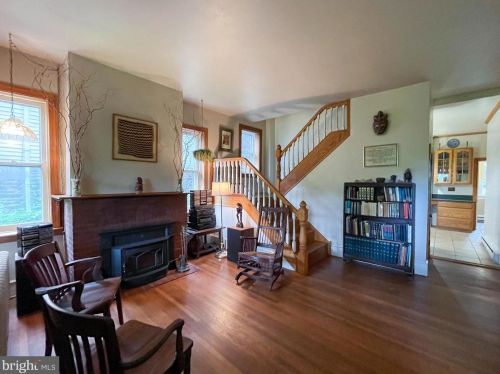 113 Edgehill Rd, Cynwyd, PA 19004-3114
