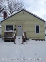 4203 Warsaw St, Fort Wayne IN  46806-1841 exterior