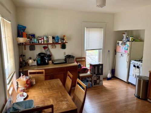 503 New Castle St, Zelienople PA  16063-2027 exterior