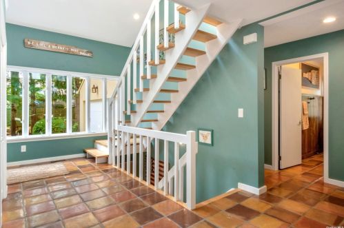 400 Windjammer Dr, Southold NY  11971-2217 exterior