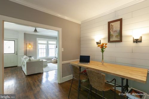 528 Liberty St, Charles Town WV  25414-1830 exterior