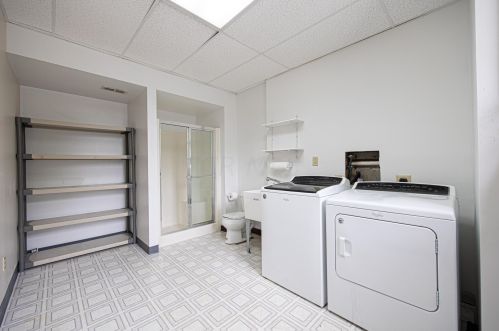 21 Buckeye Blvd, Pataskala OH  43062-8465 exterior