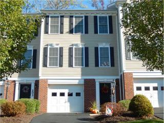 205 Persimmon Ln, Canonsburg, PA 15317-4978