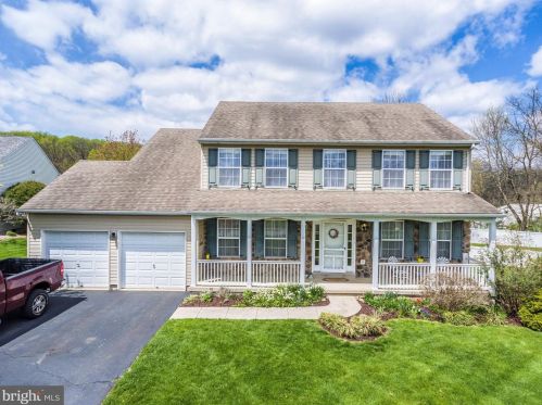 309 Williams Cir, Collegeville PA  19473-2344 exterior