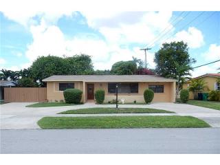 4410 94th Ct, Miami, FL 33165-5850