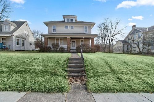 528 Madriver St, Bellefontaine, OH 43311-2215