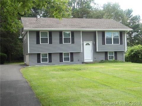 6 Hickory Ln, Bozrah CT  06334-1320 exterior