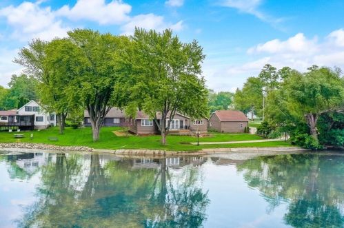 456 Andrews St, Mukwonago WI  53149-1504 exterior