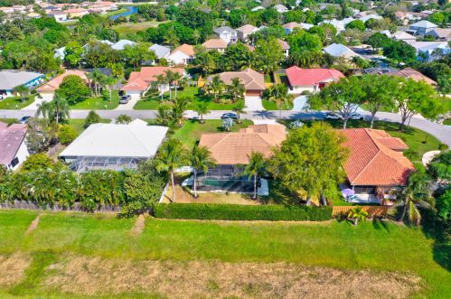 3202 Seaboard Ave, Palm City FL  34990-3107 exterior