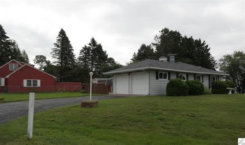 2164 Hillcrest Dr, Duluth, MN 55811-3134