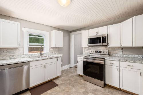 545 5th St, Marysville OH  43040-1286 exterior