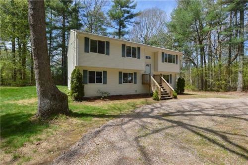 44 Old Hopkinton Cemetery Rd, Hopkinton, RI 02804-2220