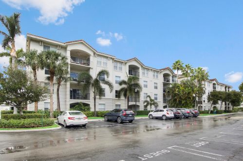 3402 Tuscany Way, Boynton Beach FL  33435-7813 exterior