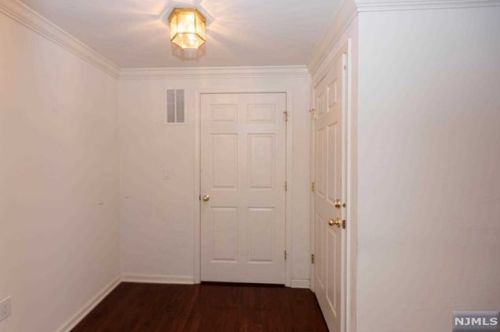 3 Forshee Cir, Montvale NJ 07645-1781 exterior