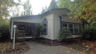 12513 Marine Dr, Marysville, WA 98271-9301