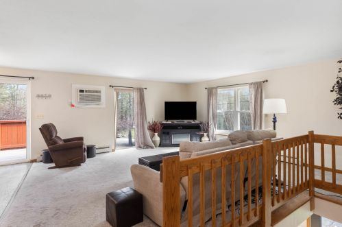 61 Caleb Dr, Danville NH  03819-3017 exterior