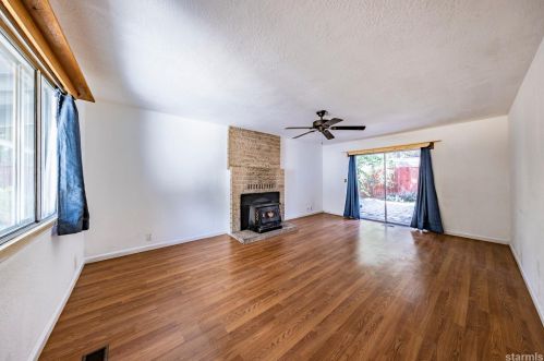 784 Hazel Dr, South Lake Tahoe, CA 96150-6531