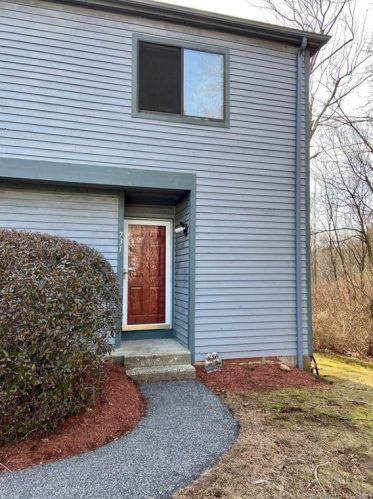 731 Main St, Cheshire, CT 06410-3434