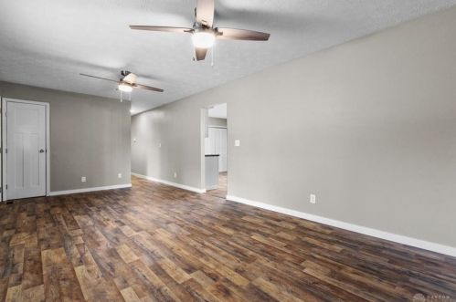 1956 Gayhart Dr, Xenia OH  45385-4825 exterior