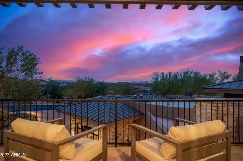 9710 Palisades Blvd, Scottsdale AZ 85268-2755 exterior