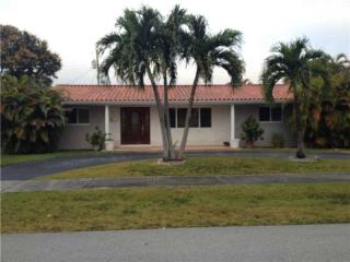 930 100th Ct, Miami, FL 33174-2851