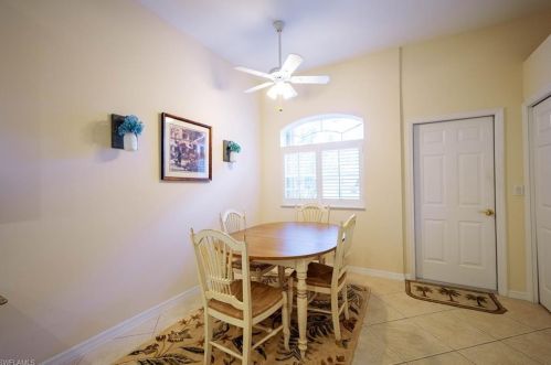 6713 Calumet Dr, Naples FL 34113-1608 exterior