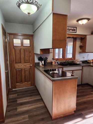 10536 Oakway Ln, Edgerton, WI 53534-8929