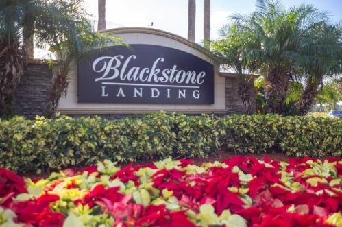 2306 Walnut Cyn Dr, Kissimmee FL  34758-1719 exterior