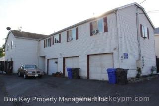 8232 Washington St, Portland OR  97216-1120 exterior