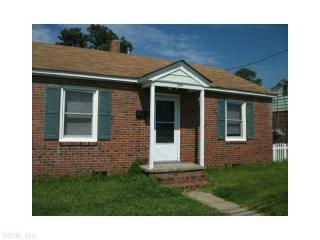 9559 19th Bay St, Norfolk VA  23518-6229 exterior