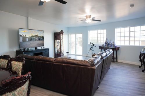 1183 Flamingo Ave, El Cajon CA  92021-3323 exterior