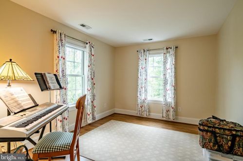 1005 Brick House Farm Ln, Newtown Square PA 19073-2780 exterior