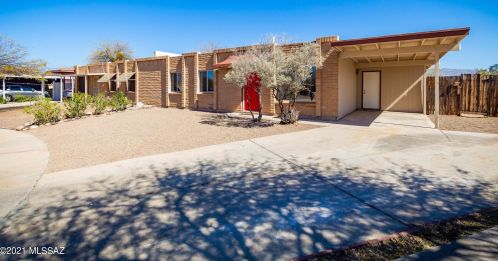 2453 Saddleback Ave, Tucson, AZ 85710-6126