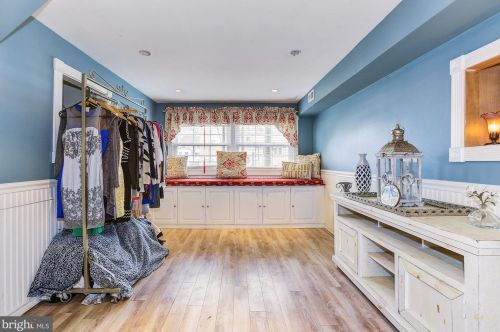 17 Rondon Ave, Berlin Boro NJ  08009-1522 exterior