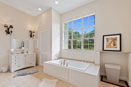 2562 Prarieview Dr, Town Of Loxahatchee Groves FL  33470-2572 exterior