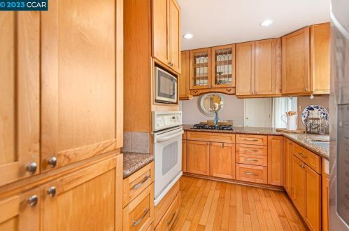 2175 Norse Dr, Concord CA 94523-1848 exterior