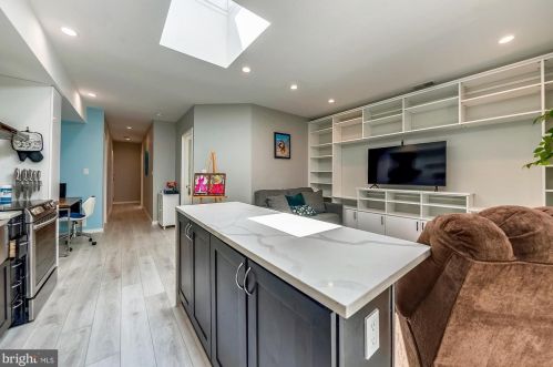 1332 Bryant St, Washington, DC 20018-1173