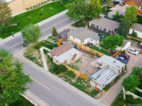 3801 Logan St, Englewood CO 80113-6845 exterior