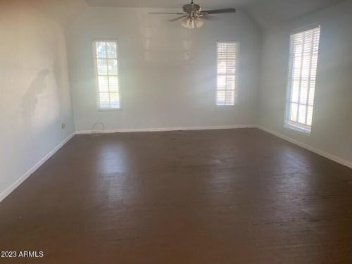 139 1st Ave, Mesa AZ  85210-1445 exterior